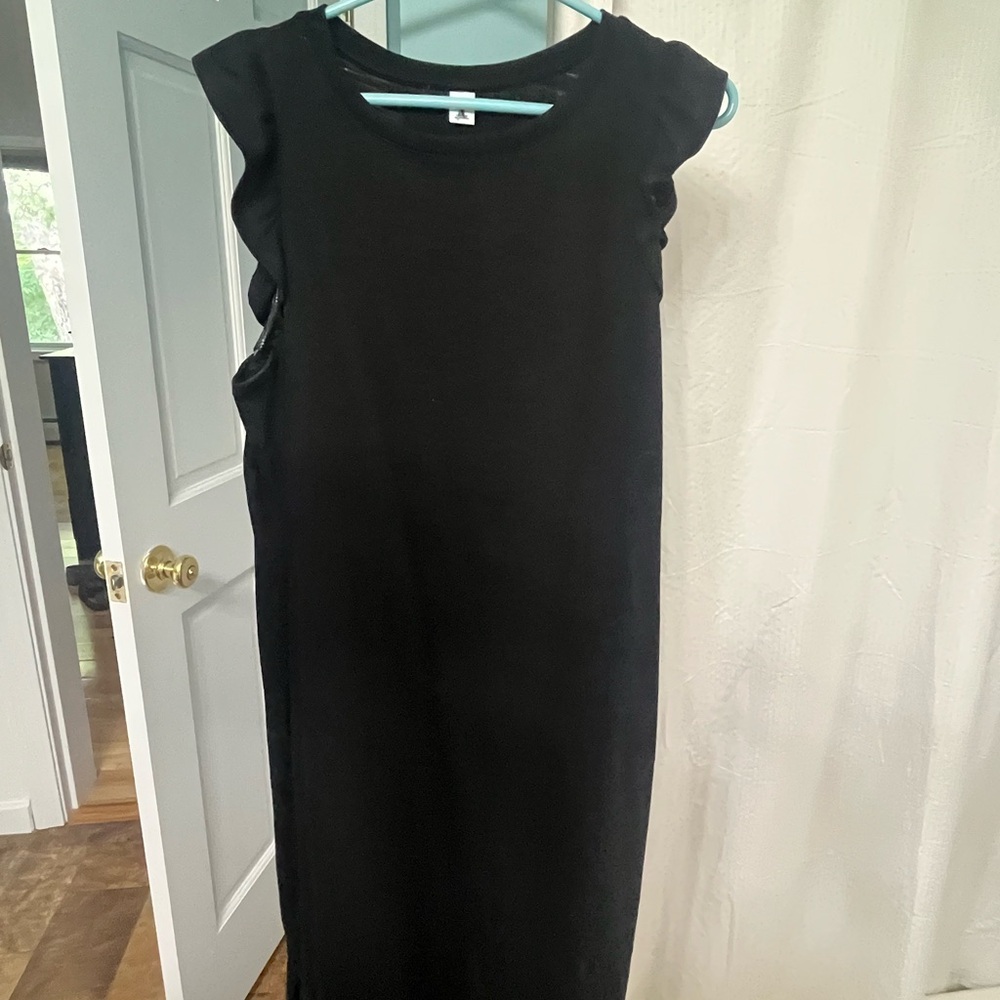 Old Navy Black Ruffle Sleeve Dress